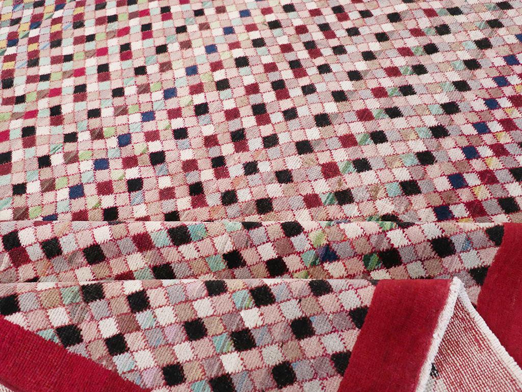 Vintage Turkish Anatolian Small Room Size Carpet, No.31524 - Staging