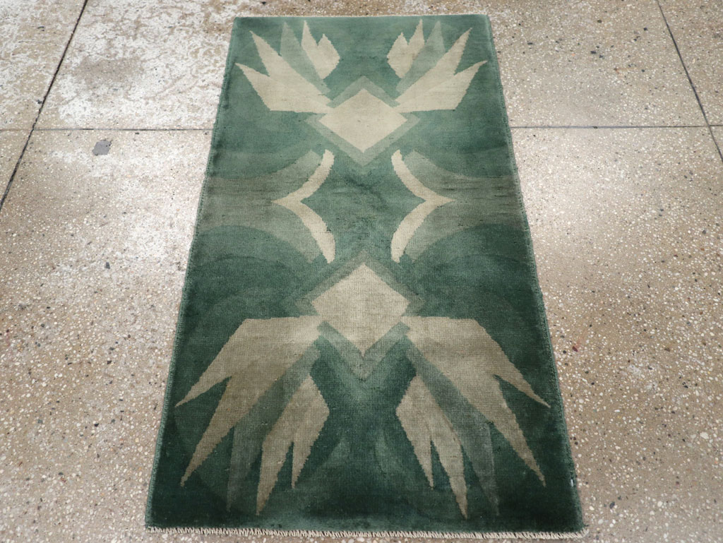 Vintage Chinese Art Deco Throw Rug, No.31525 - Staging