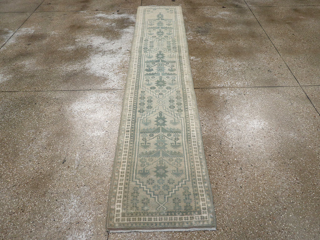 Vintage Turkish Anatolian Runner, No.31528 - Staging