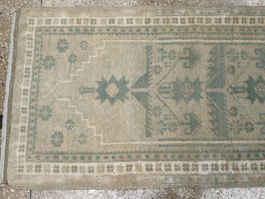 Vintage Turkish Anatolian Runner, No.31528 - Staging