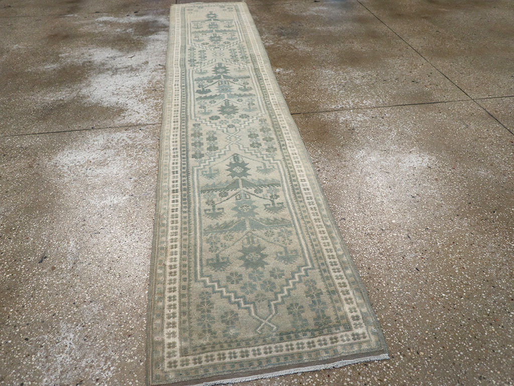 Vintage Turkish Anatolian Runner, No.31528 - Staging