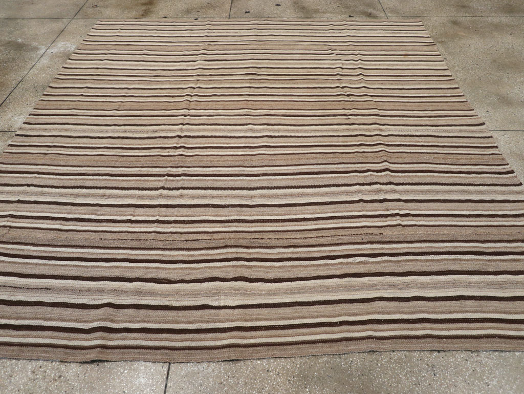 Vintage Turkish Flatweave Kilim Square Room Size Carpet, No.31529 - Staging