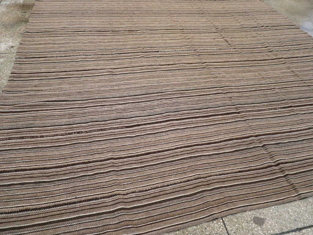 Vintage Turkish Flatweave Kilim Room Size Carpet, No.31530 - Staging