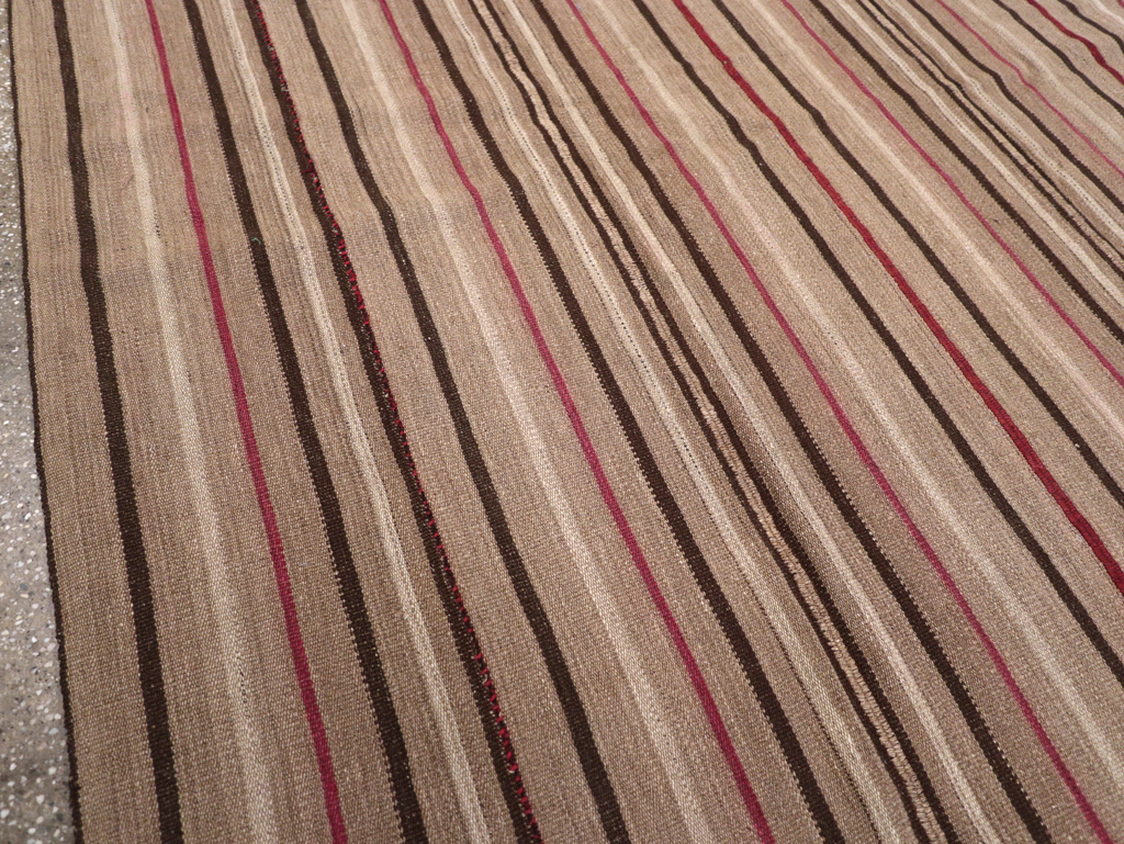 Vintage Turkish Flatweave Kilim Small Room Size Carpet, No.31536 - Staging