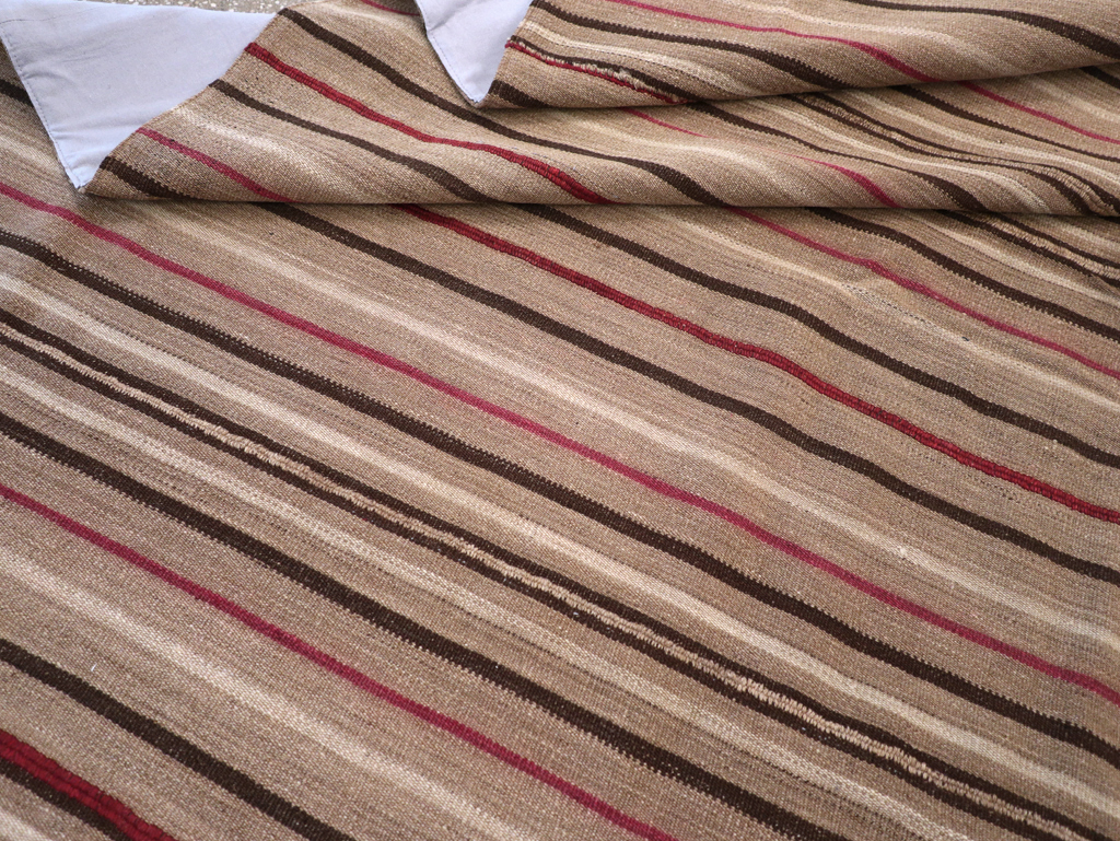 Vintage Turkish Flatweave Kilim Small Room Size Carpet, No.31536 - Staging