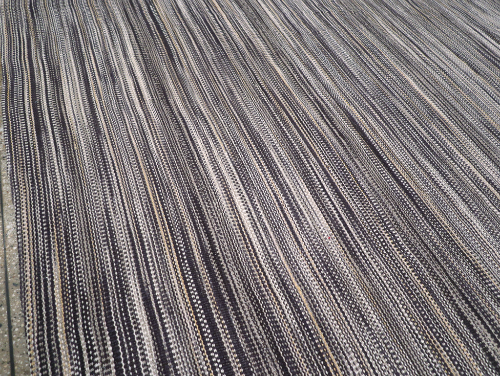 Modern Turkish Flatweave Large Carpet, No.31538 - Staging