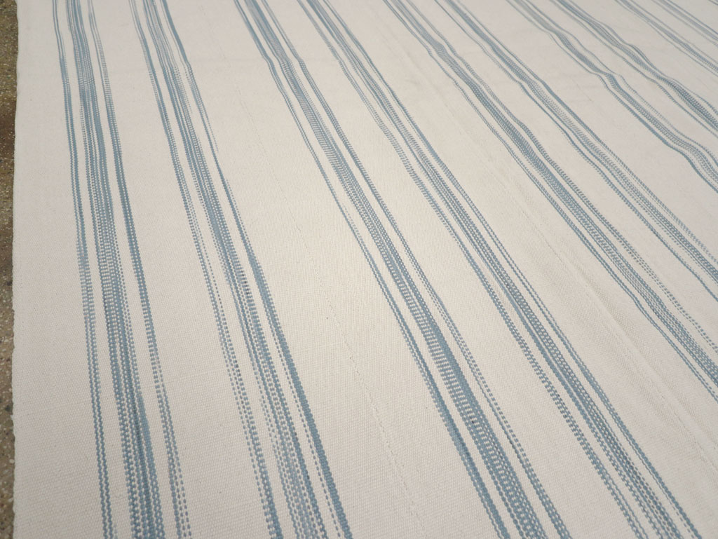 Modern Turkish Flatweave Room Size Carpet, No.31540 - Staging