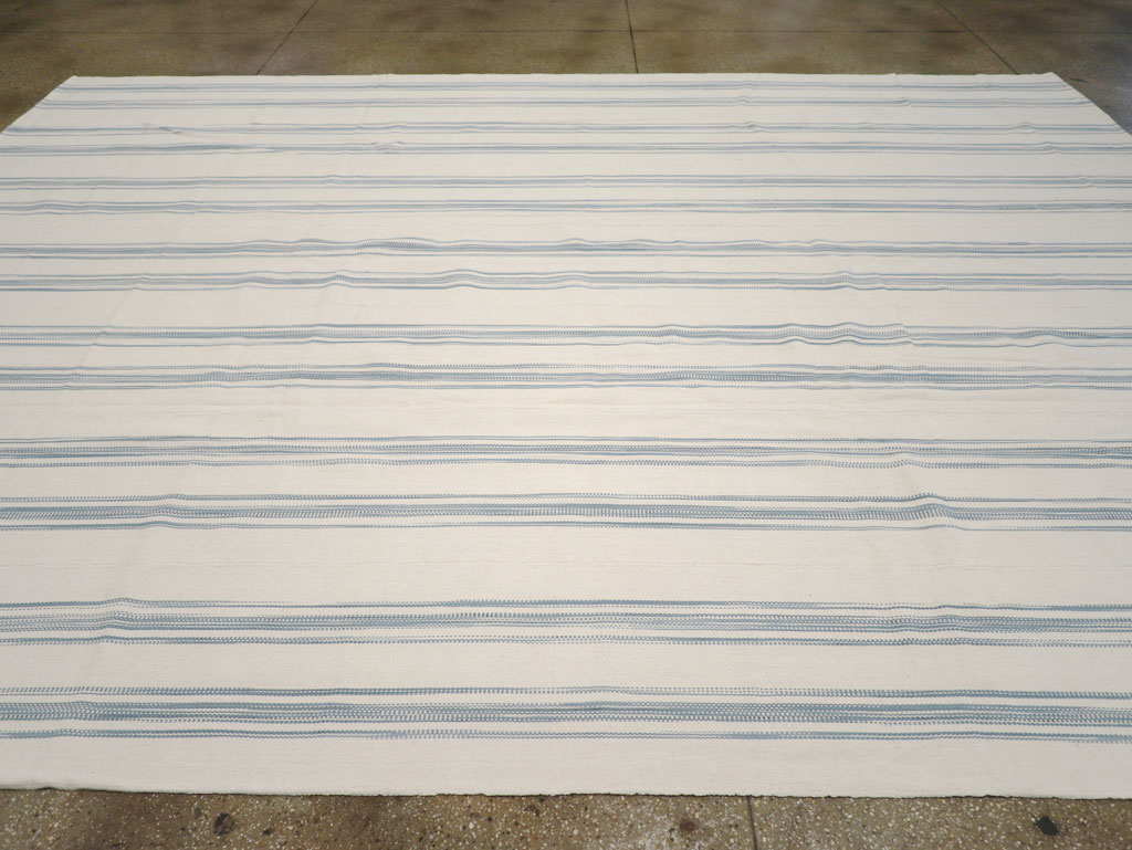 Modern Turkish Flatweave Room Size Carpet, No.31540 - Staging