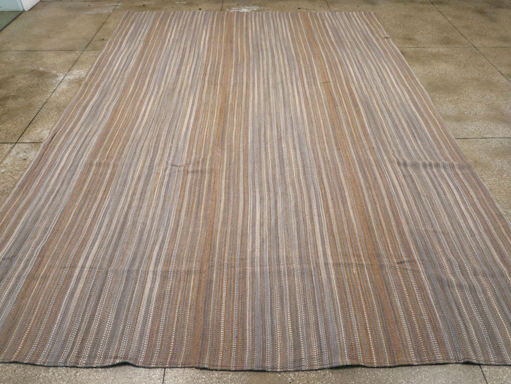 Modern Turkish Flatweave Room Size Carpet, No.31547 - Staging
