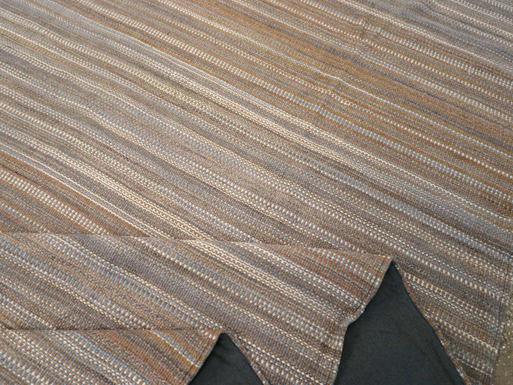 Modern Turkish Flatweave Room Size Carpet, No.31547 - Staging