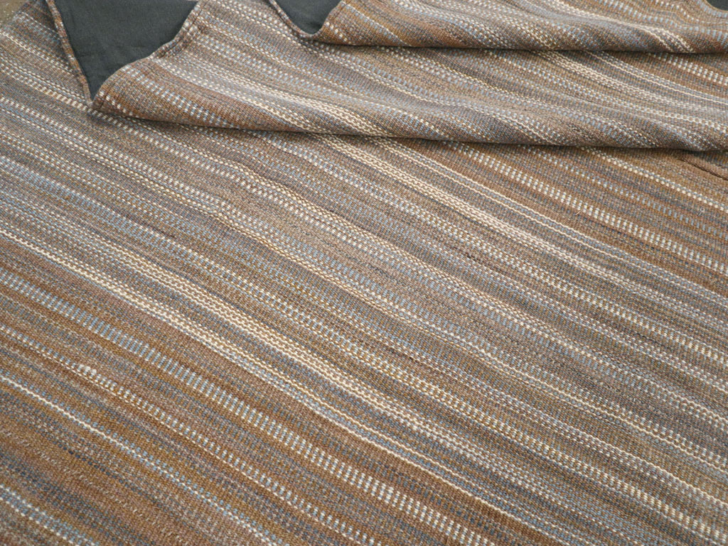 Modern Turkish Flatweave Room Size Carpet, No.31547 - Staging