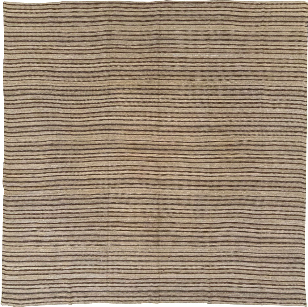 Vintage Turkish Flatweave Kilim Square Room Size Carpet, No.31549 - Staging