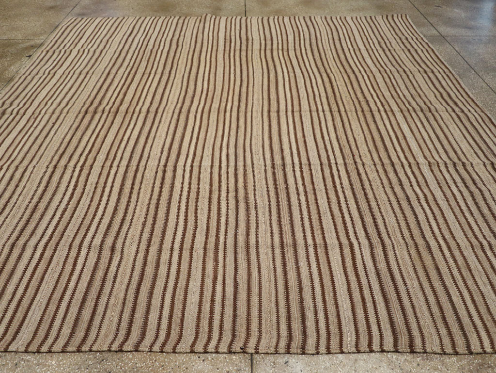Vintage Turkish Flatweave Kilim Square Room Size Carpet, No.31549 - Staging