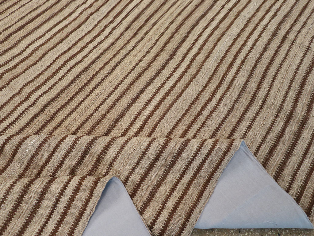Vintage Turkish Flatweave Kilim Square Room Size Carpet, No.31549 - Staging