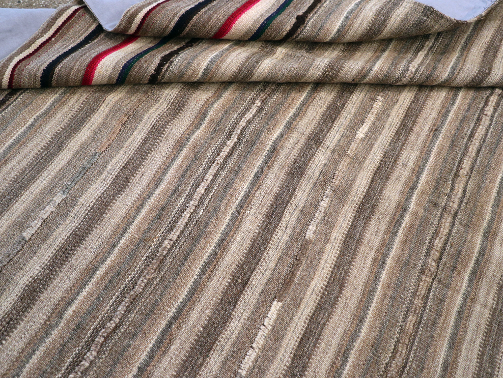 Vintage Turkish Flatweave Kilim Small Room Size Carpet, No.31553 - Staging