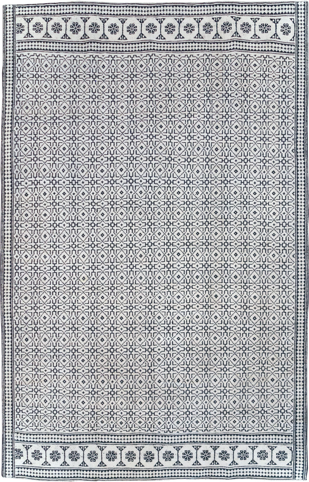 Vintage Persian Flatweave Kilim Room Size Carpet, No.31555 - Staging