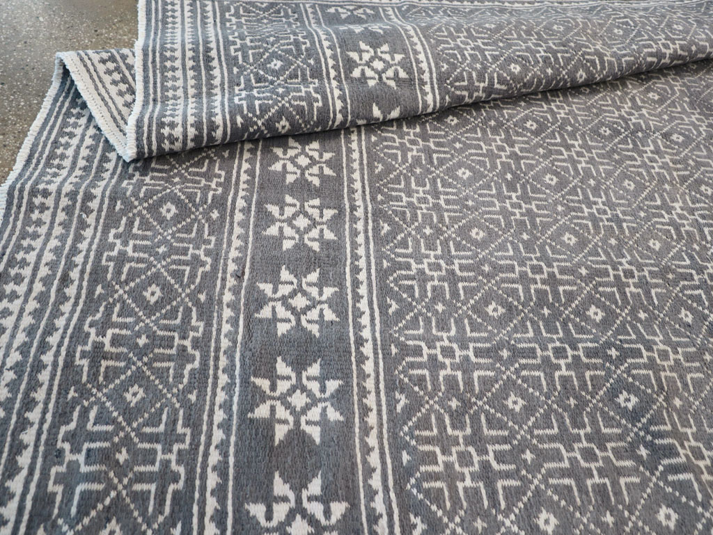 Vintage Persian Flatweave Gallery Carpet, No.31556 - Staging