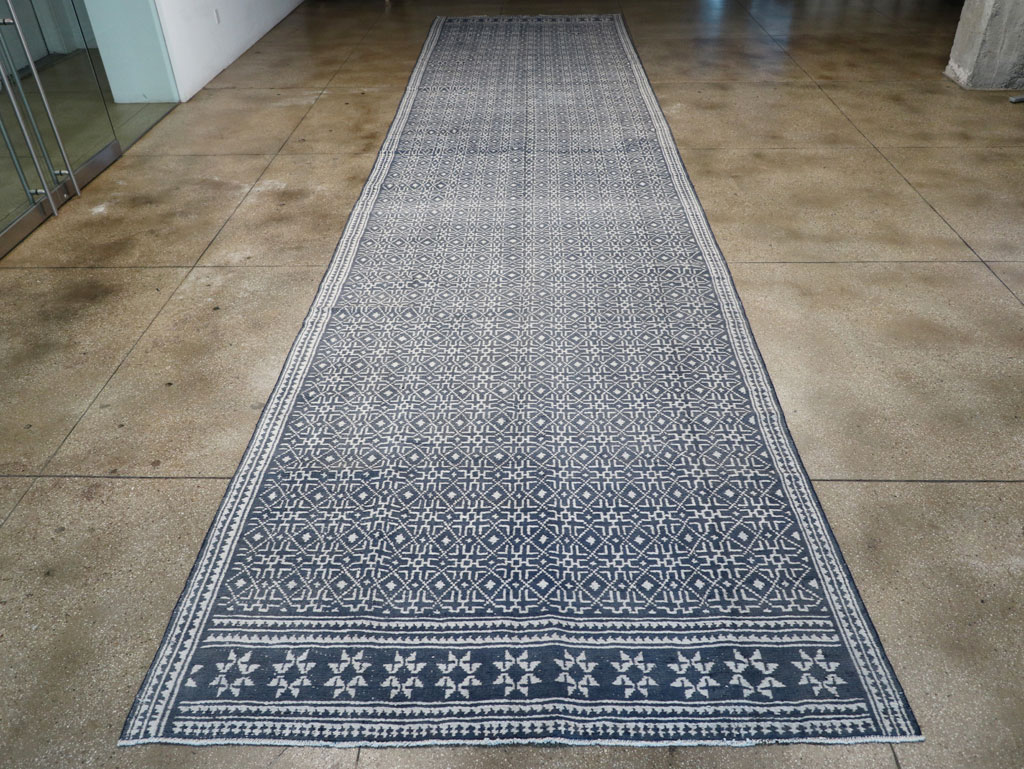 Vintage Persian Flatweave Long and Narrow Gallery Carpet, No.31557 - Staging
