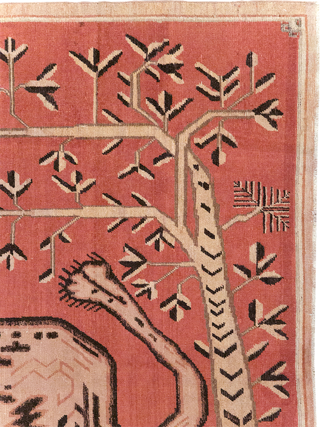 Antique Pictorial Khotan Rug, No.31574 - Staging