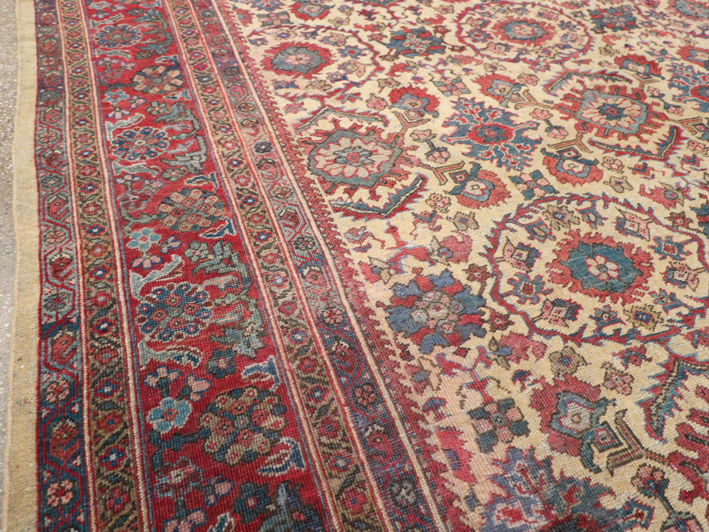 Antique Persian Mahal Carpet, No.31576 - Staging