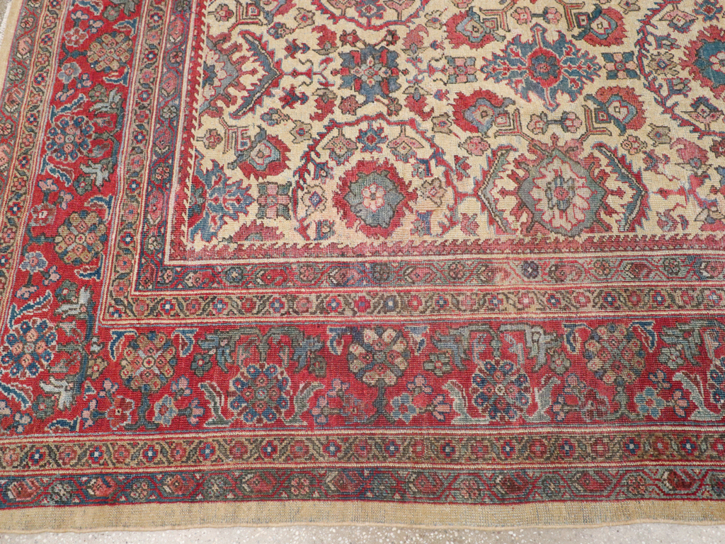 Antique Persian Mahal Carpet, No.31576 - Staging