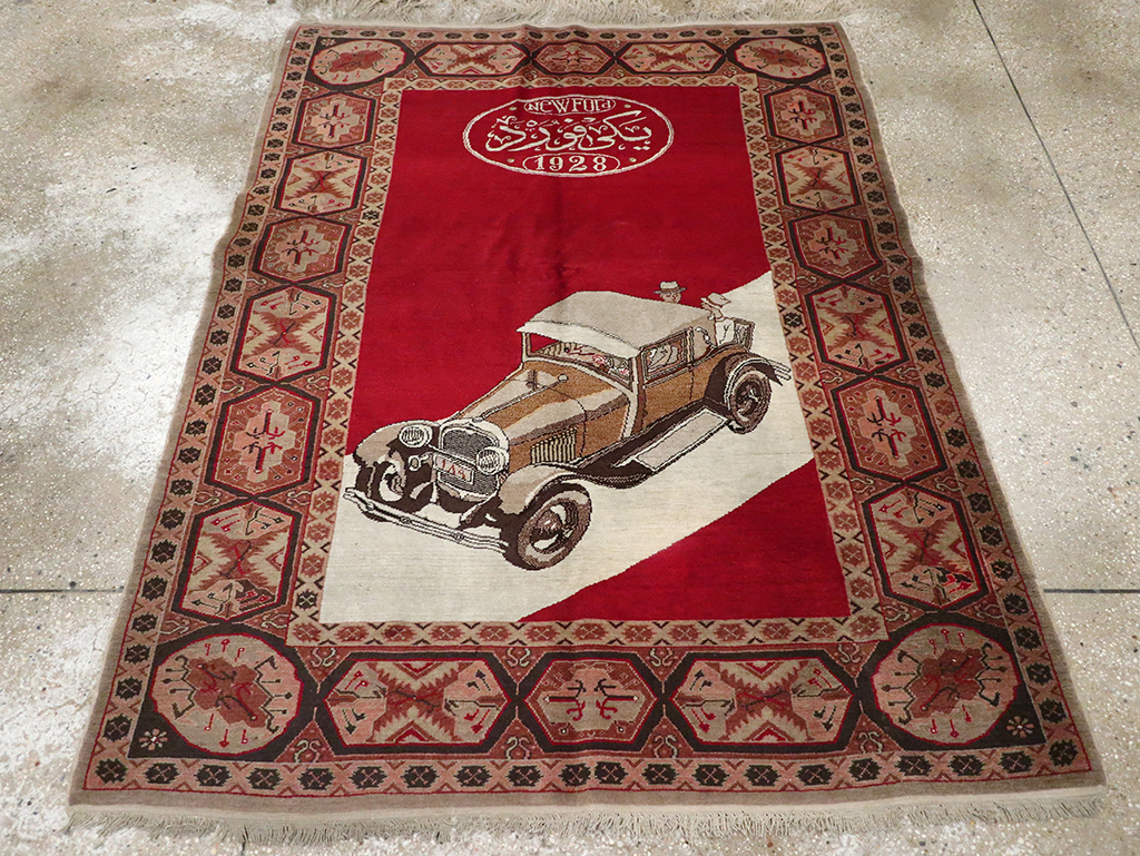 Vintage Persian Sivas Pictorial Accent Rug, No.31579 - Staging