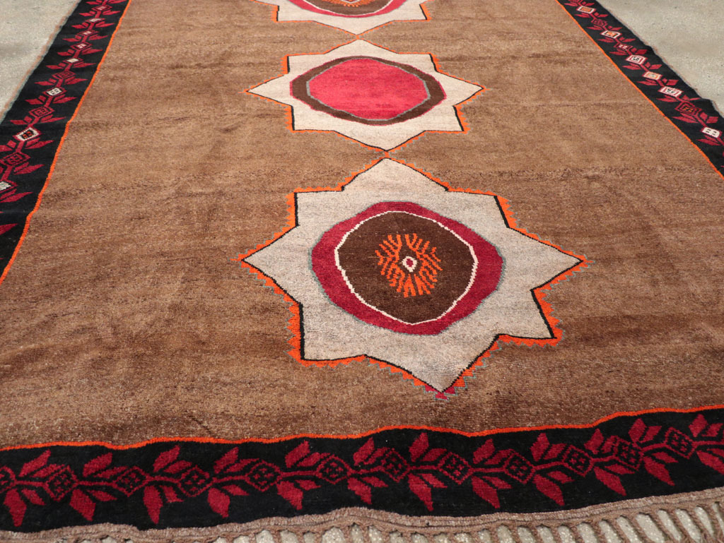 Vintage Turkish Anatolian Tribal Room Size Carpet, No.31584 - Staging