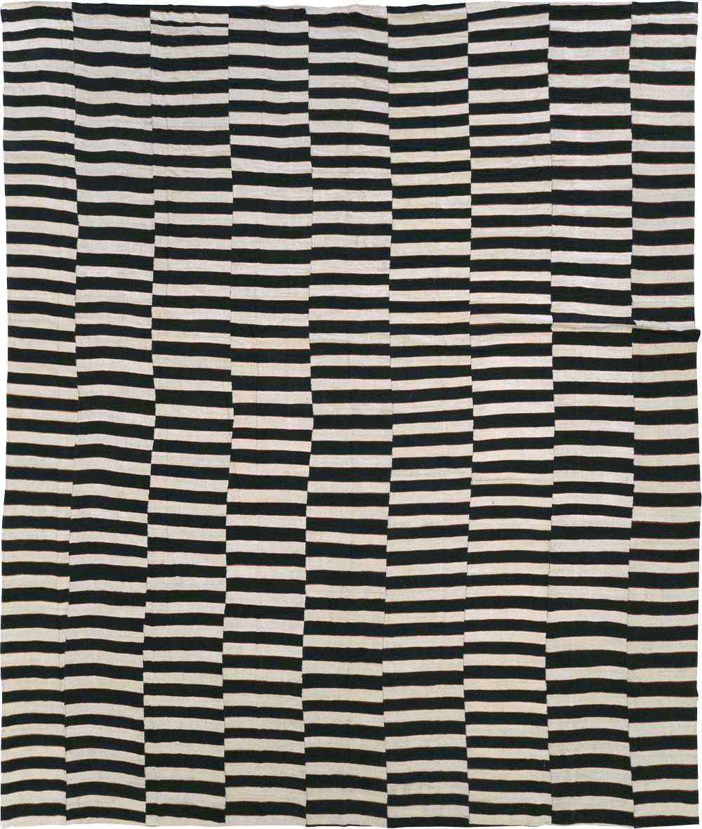 Modern Turkish Flatweave Kilim Large Room Size Carpet, No.31594 - Staging