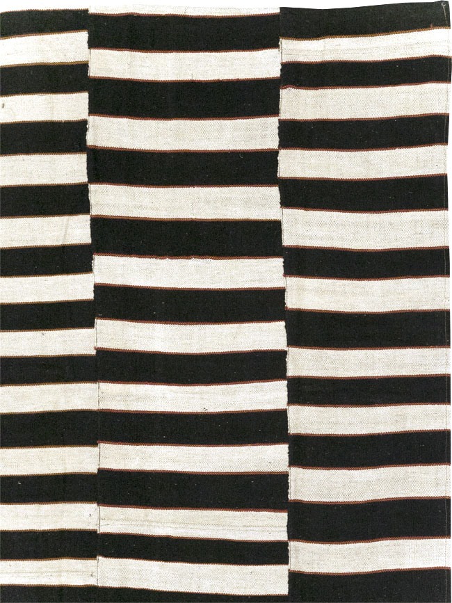 Modern Turkish Flatweave Kilim Large Room Size Carpet, No.31594 - Staging