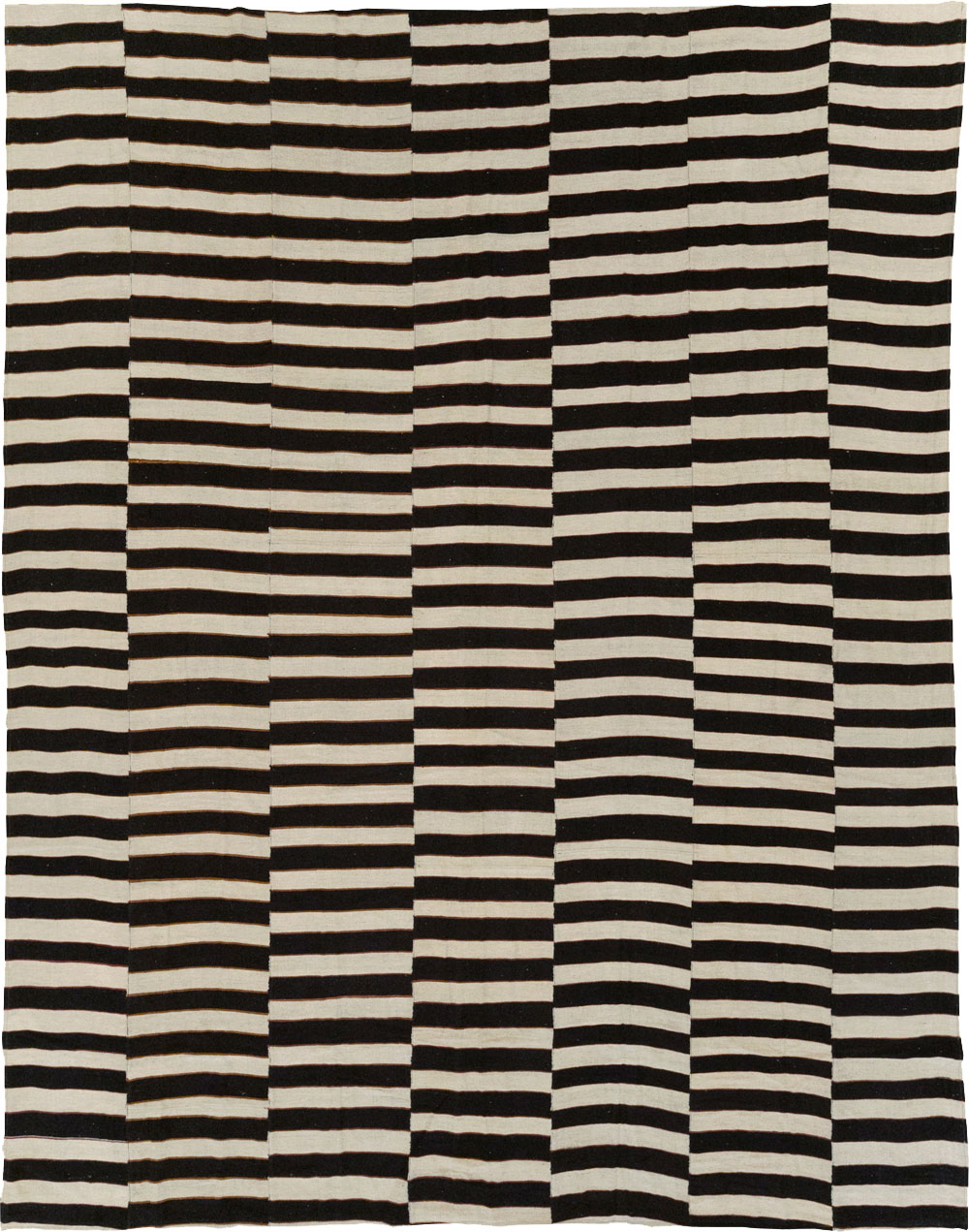 Modern Turkish Flatweave Kilim Room Size Carpet, No.31595 - Staging