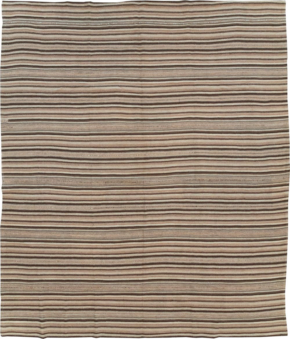 Vintage Turkish Flatweave Kilim Room Size Carpet, No.31600 - Staging