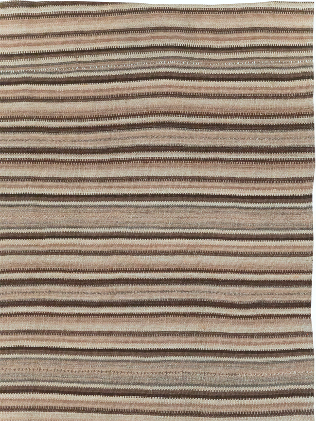 Vintage Turkish Flatweave Kilim Room Size Carpet, No.31600 - Staging