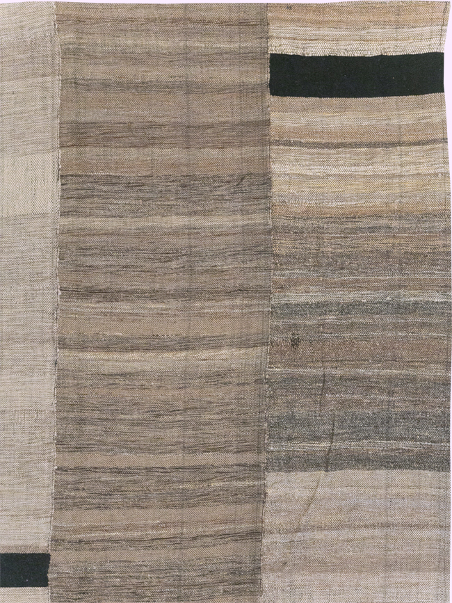 Modern Turkish Flatweave Room Size Carpet, No.31601 - Staging