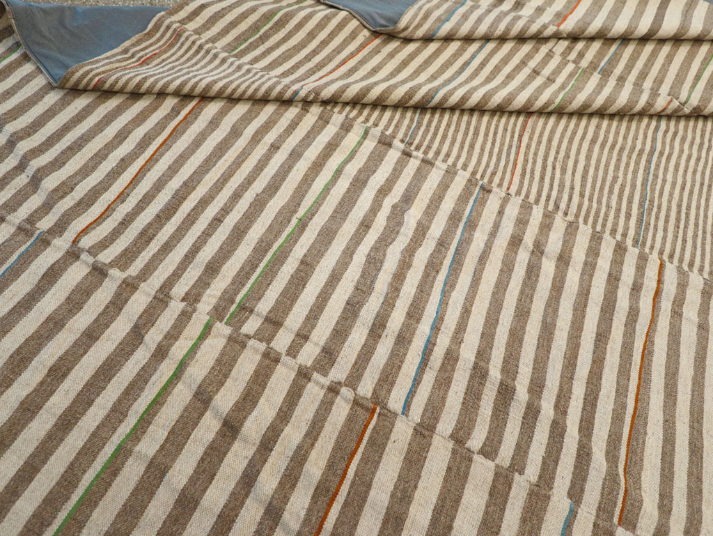 Modern Turkish Flatweave Kilim Large Carpet, No.31608 - Staging