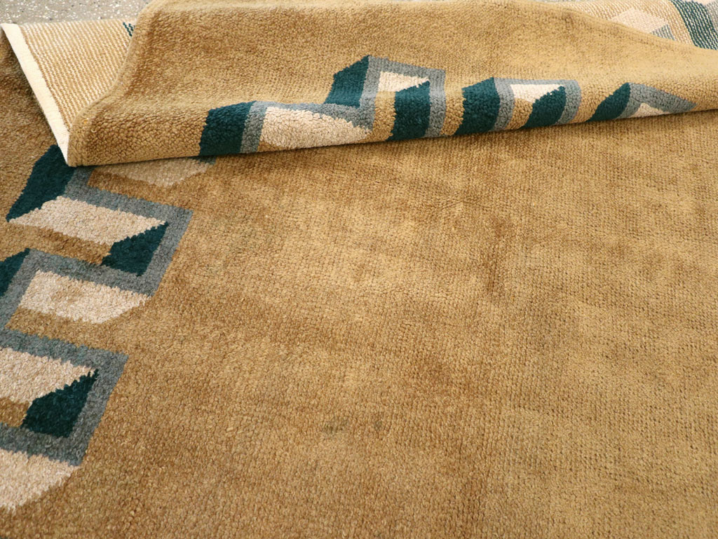 Vintage French Art Deco Carpet, No.31615 - Staging