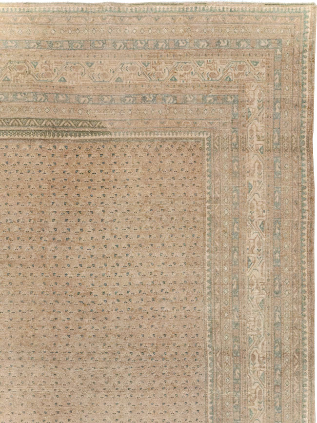 Distressed Style Vintage Persian Mahal Room Size Carpet, No.31622 - Staging
