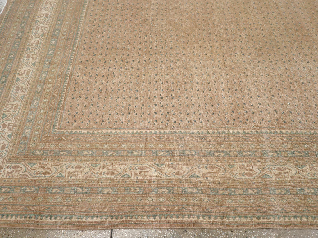 Distressed Style Vintage Persian Mahal Room Size Carpet, No.31622 - Staging