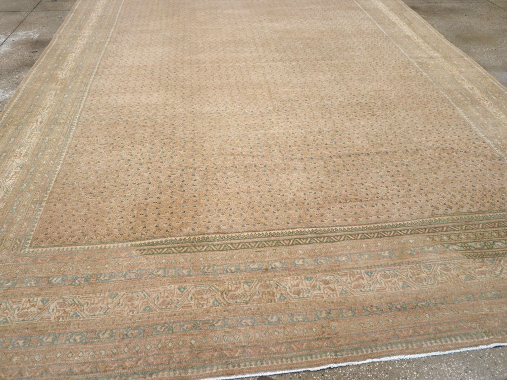 Distressed Style Vintage Persian Mahal Room Size Carpet, No.31622 - Staging