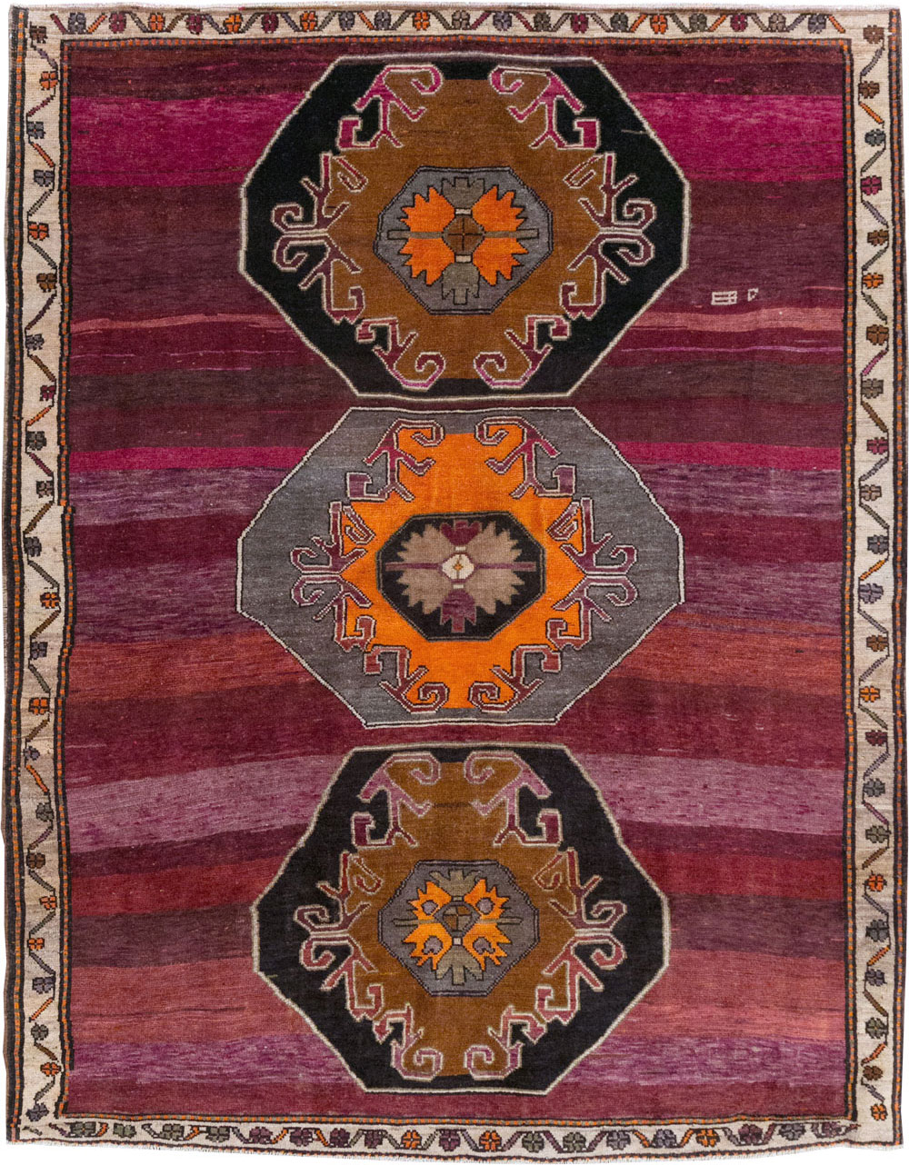 Vintage Turkish Anatolian Small Tribal Room Size Carpet, No.31629 - Staging