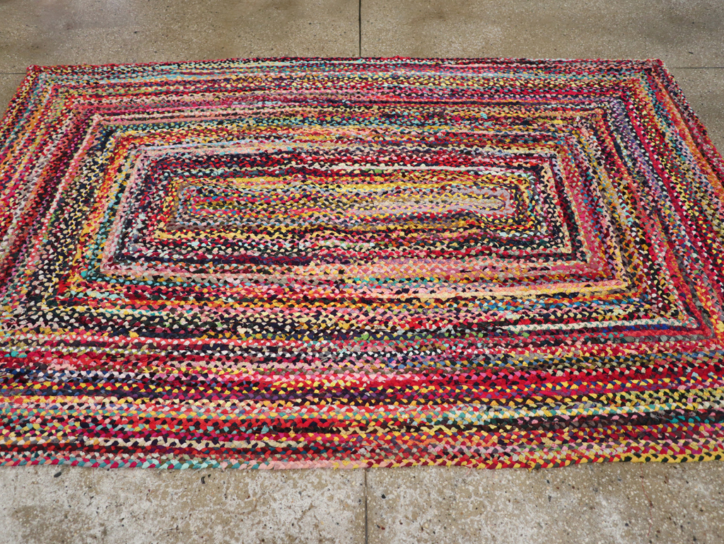 Vintage American Braided Accent Rug, No.31643 - Staging