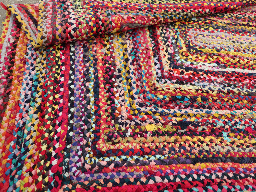 Vintage American Braided Accent Rug, No.31643 - Staging