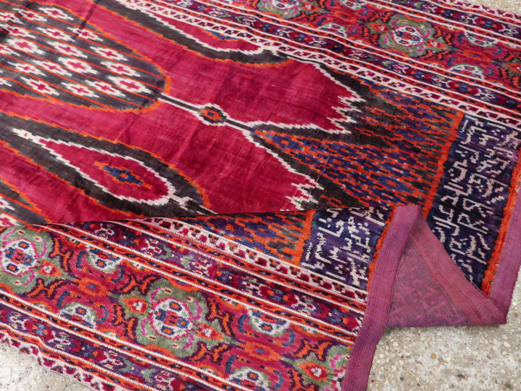 Antique Persian Yazd Silk Textile, No.31644 - Staging