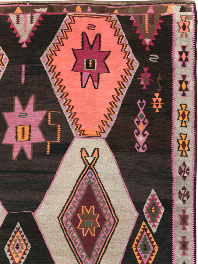 Vintage Turkish Flatweave Kilim Room Size Carpet, No.31648 - Staging