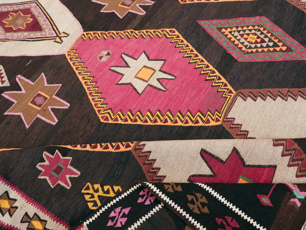 Vintage Turkish Flatweave Kilim Room Size Carpet, No.31648 - Staging