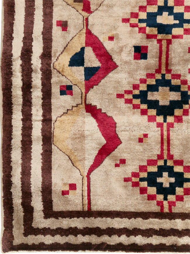 Vintage Turkish Tribal Art Deco Accent Carpet, No.31655 - Staging