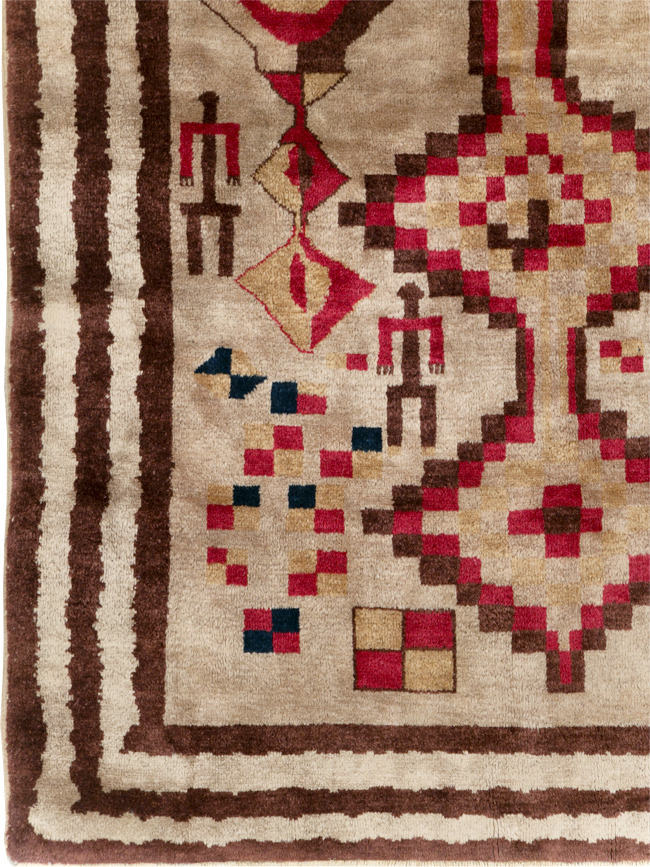Vintage Turkish Tribal Art Deco Accent Carpet, No.31655 - Staging