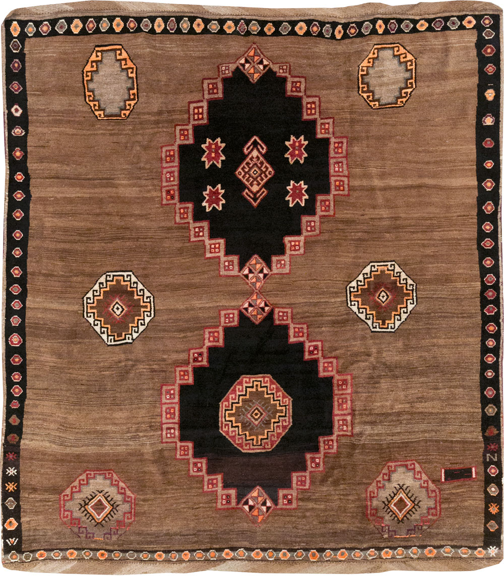 Vintage Turkish Anatolian Tribal Square Room Size Carpet, No.31677 - Staging