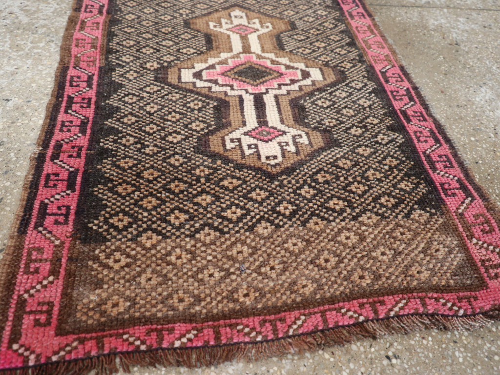 Vintage Turkish Anatolian Throw Rug, No.31707 - Staging