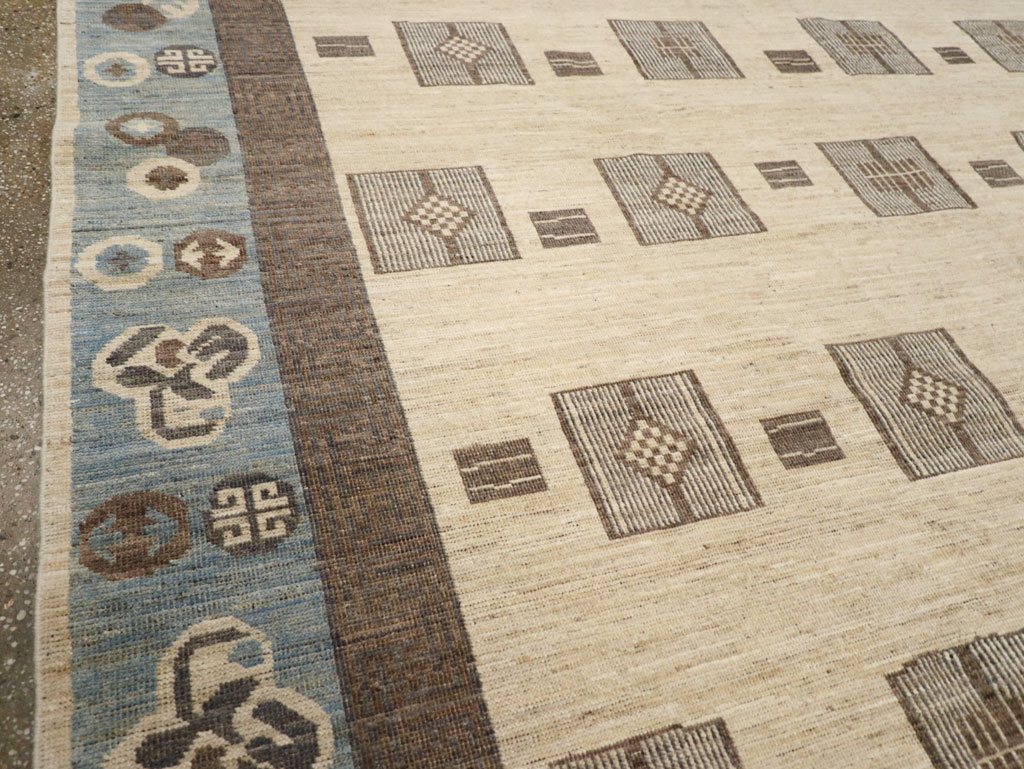 Modern East Turkestan Khotan Room Size Carpet, No.31724 - Staging