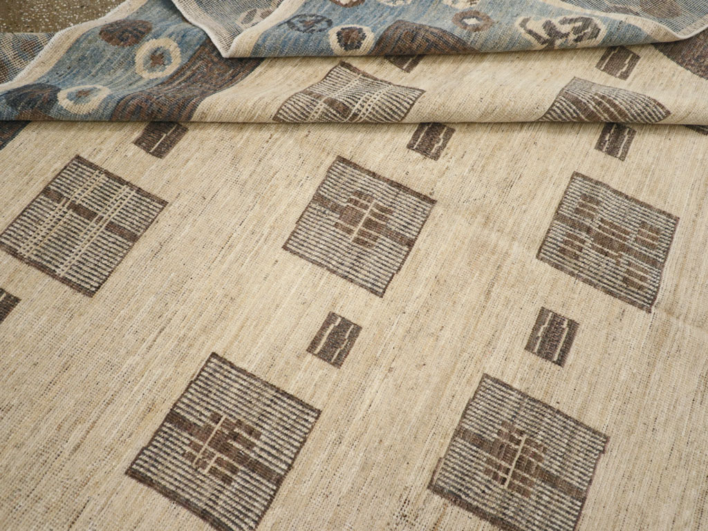 Modern East Turkestan Khotan Room Size Carpet, No.31724 - Staging